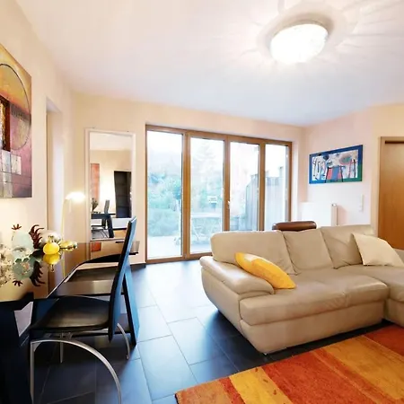 Stylish 2-bed Gem, Nature & Comfort *