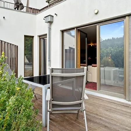 Stylish 2-bed Gem, Nature & Comfort Appartement
